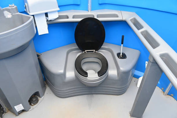 Best Emergency porta potty rental  in Fostoria, OH